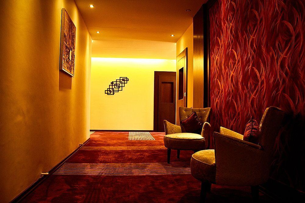 Hotel Pine Spring Wazir Bagh Srīnagar Zewnętrze zdjęcie